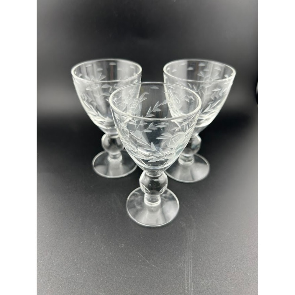 Vintage Etched Floral Cordial Glasses Set of 3 Elegant Stemmed Liquor Wine